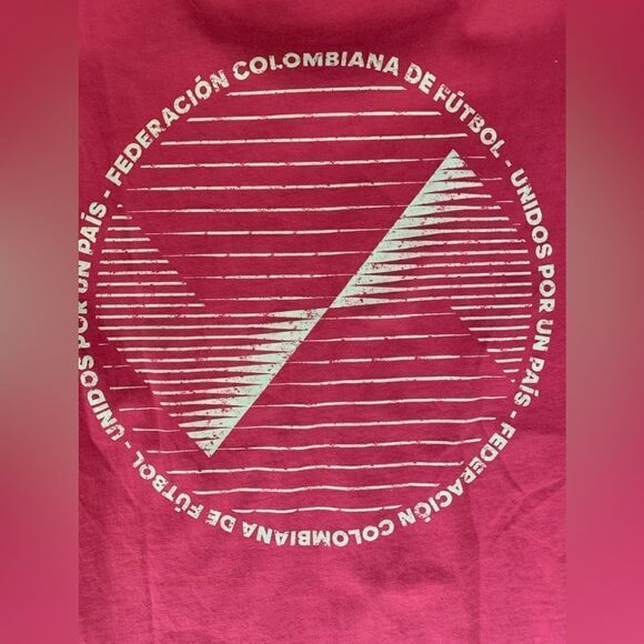 Adidas T-shirt  - Picture 6 of 8